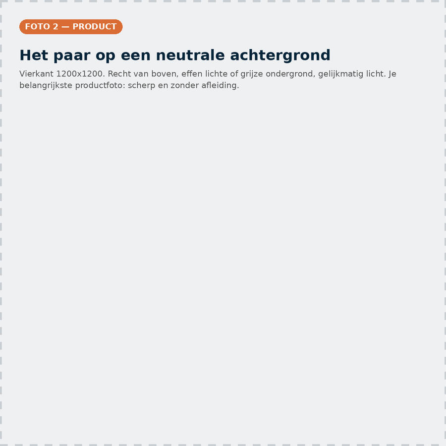 Nitril-gecoate montagehandschoenen van bovenaf op een neutrale achtergrond